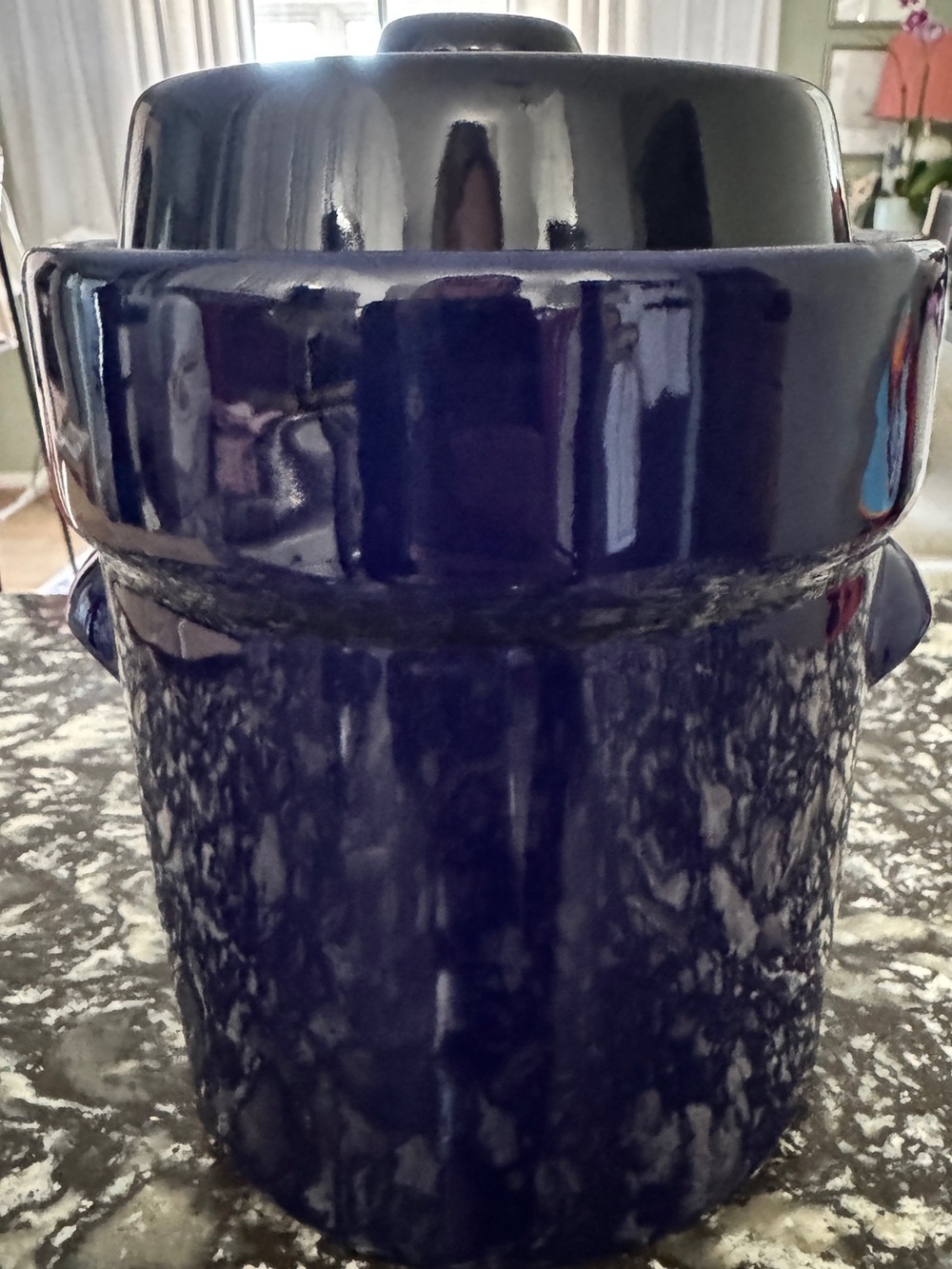 The SAUERKROCK is a high-quality thick-walled ceramic fermentation crock pot